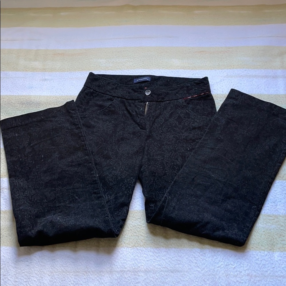 Burberry debossed floral pattern pants 10